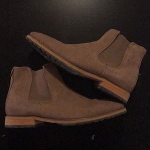Chelsea Boots
